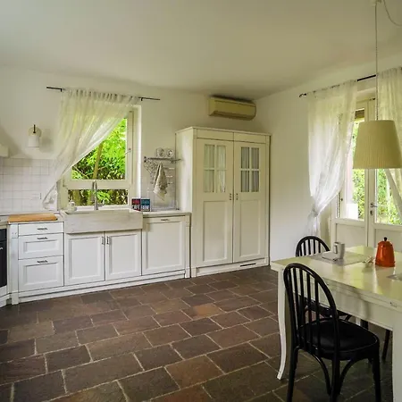 Holiday home Bnbook - La Veranda Del