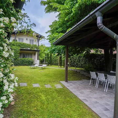 Holiday home Bnbook - La Veranda Del *